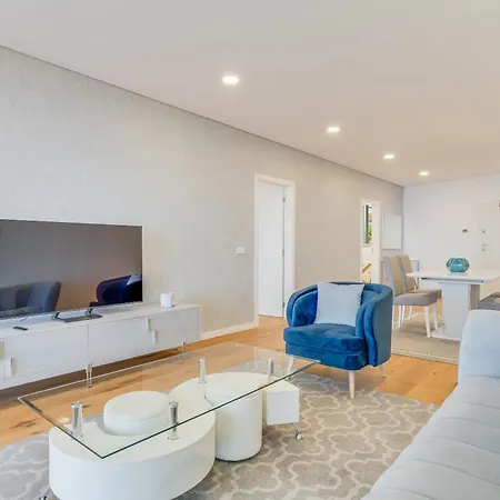 Luxury Laura Apartment